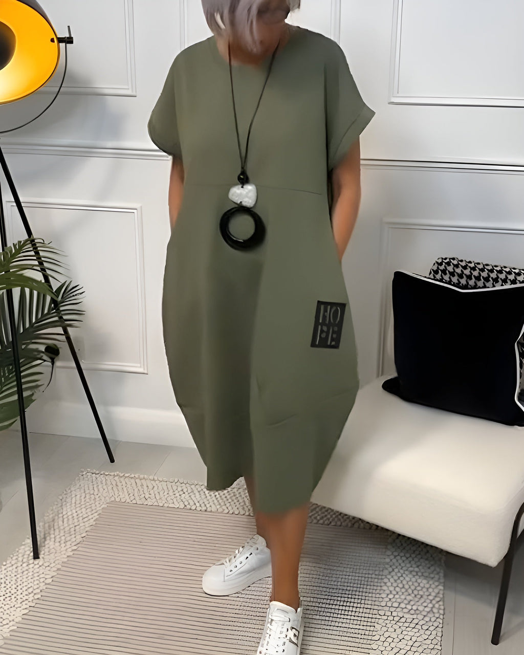 Cleo - Stylish Short Sleeved Dress