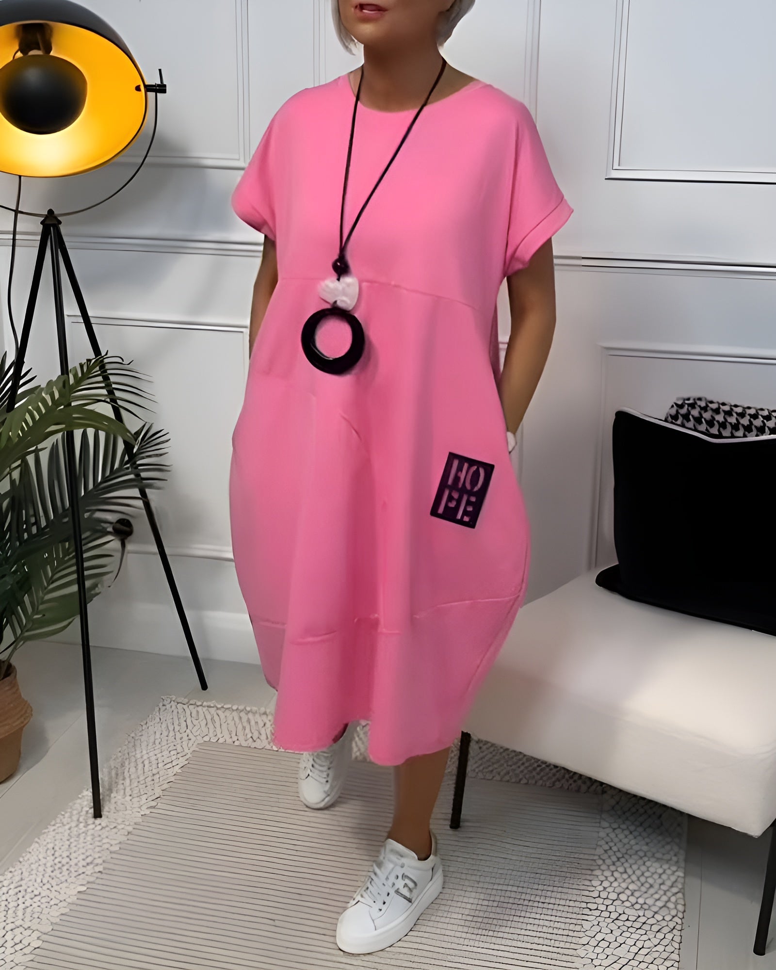 Cleo - Stylish Short Sleeved Dress