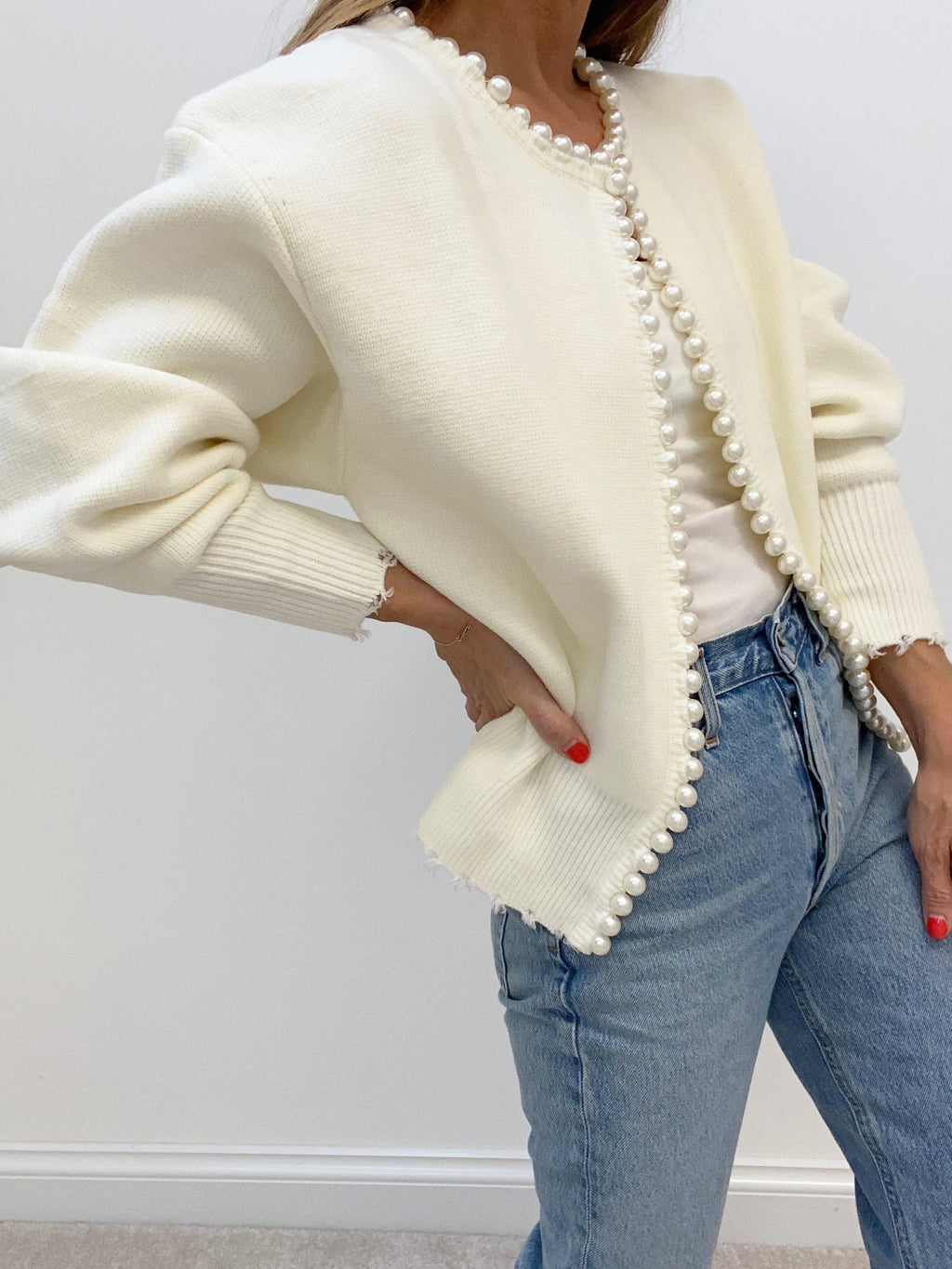 OLIVIA™ – CHIC PEARL CARDIGAN