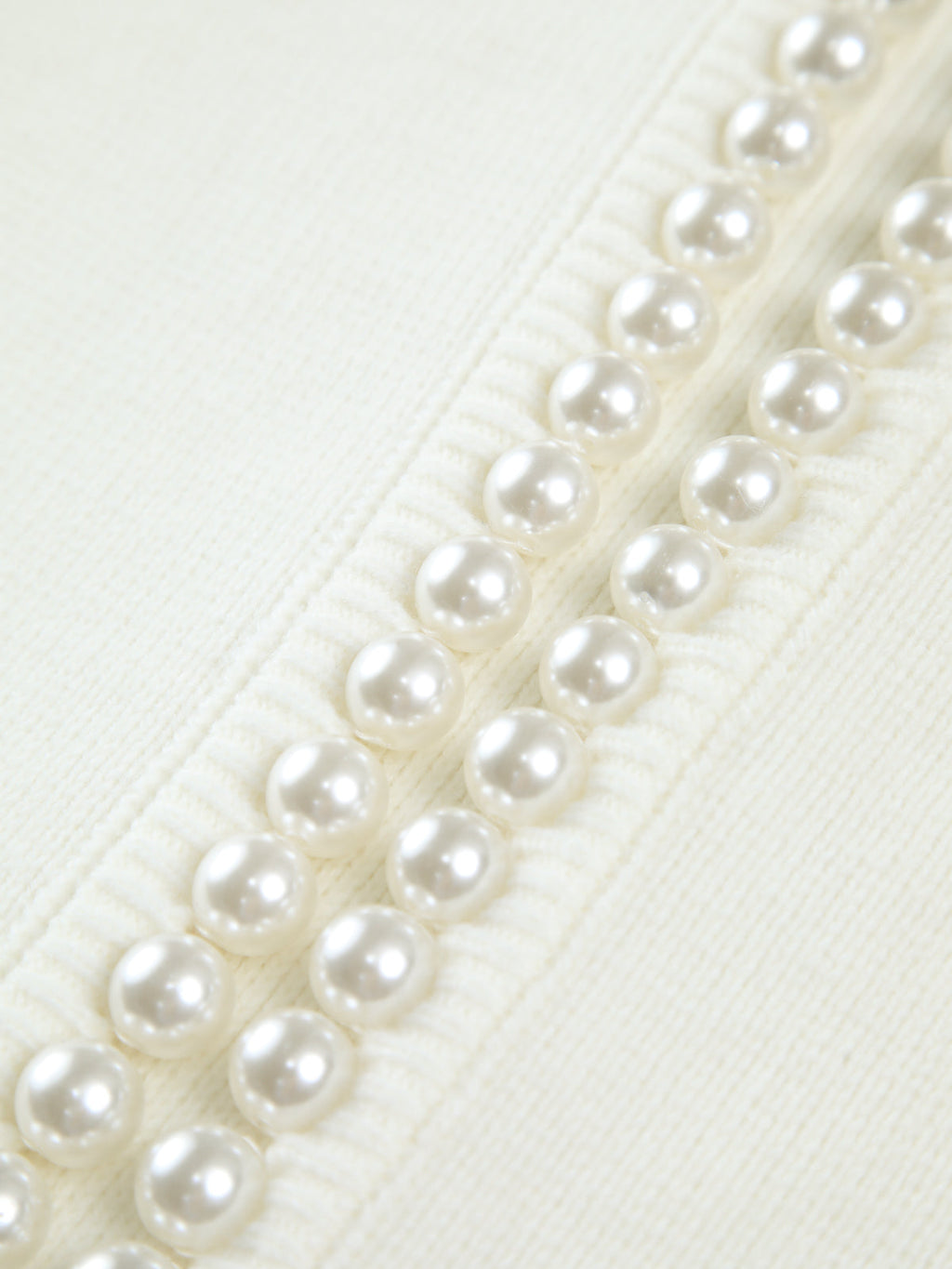 OLIVIA™ – CHIC PEARL CARDIGAN