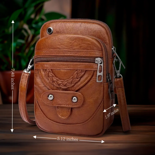 Marleen’s Vintage Elegance | Timeless Shoulder Bag