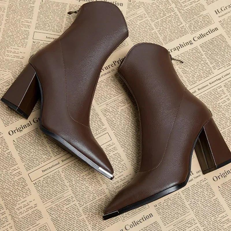 Relaxed Fit Leather Heels