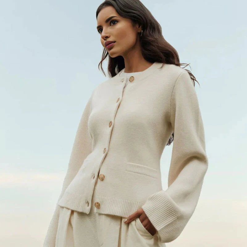 Callie | Classic Buttoned Cardigan