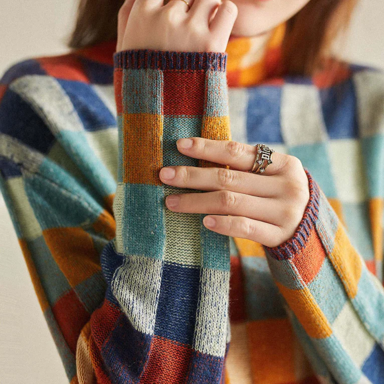 KARMEN | TURTLENECK SWEATER